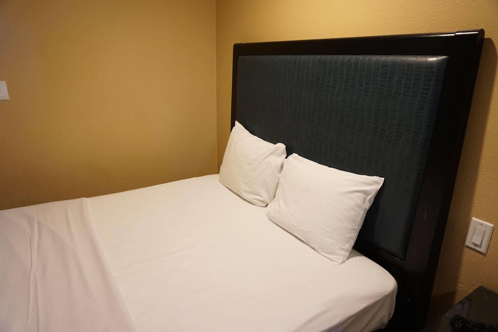 Motel Hollywood Express South 2*