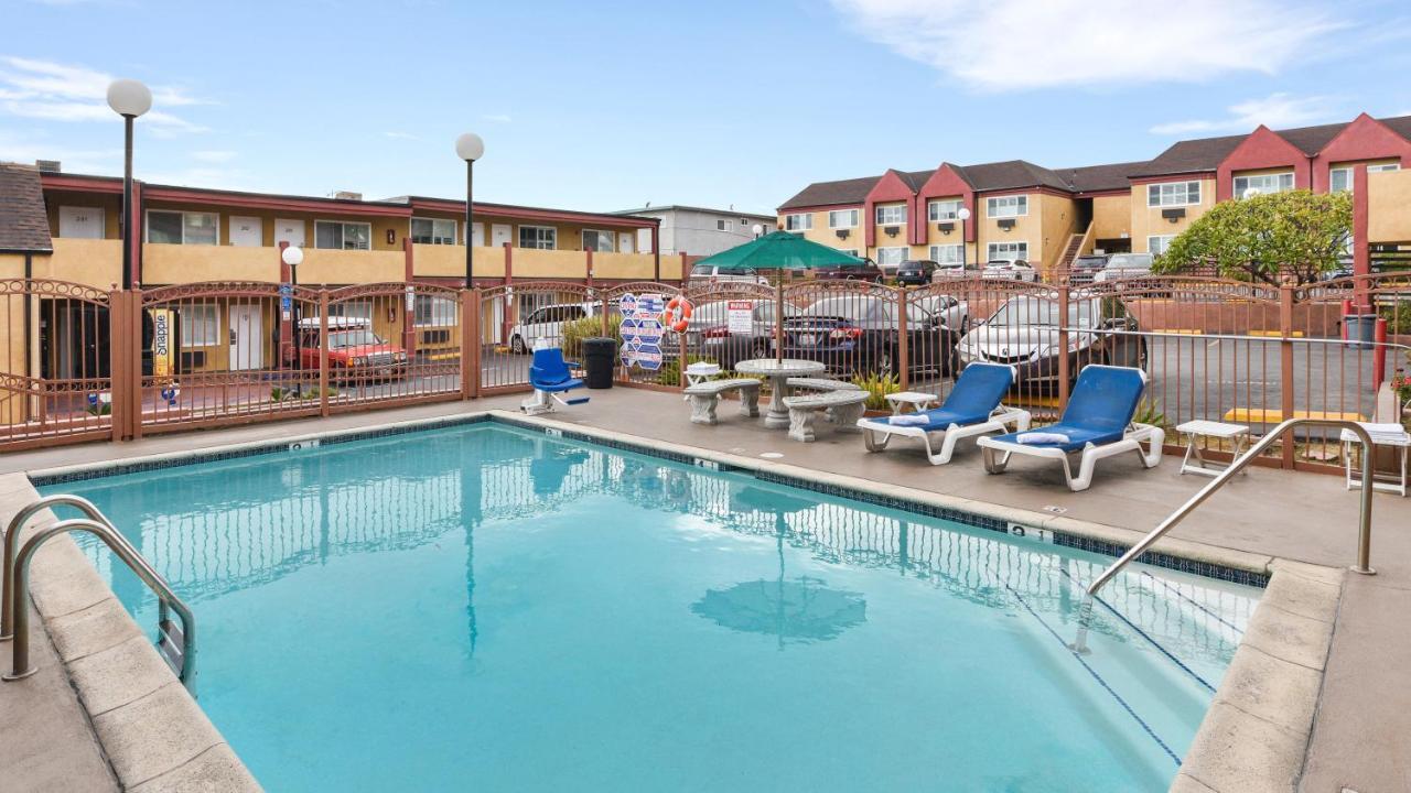 Hollywood Express South Motel